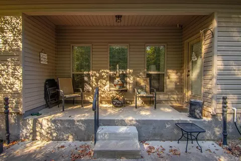 Exterior - 126 Madrid Dr, Benton, AR 72015 photo 8 of 13