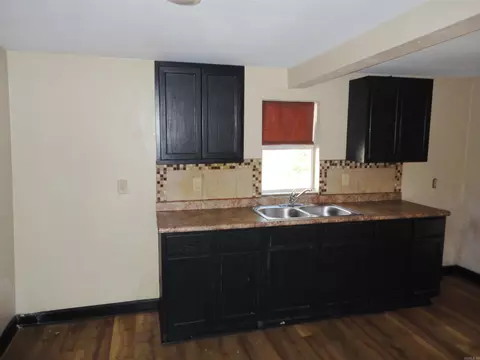 Kitchen - 1007 S Holly St, Pine Bluff, AR 71603 photo 2 of 2