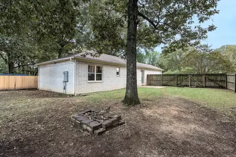 Exterior - 38 Chalet St, Cabot, AR 72023 photo 5 of 7