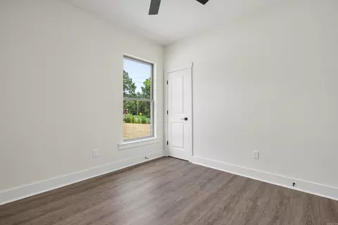 Bedroom - 3509 Hwy 229, Haskell, AR 72015 photo 9 of 11