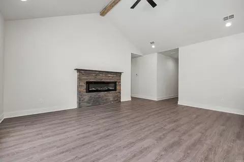 Living - 3509 Hwy 229, Haskell, AR 72015 photo 1 of 4
