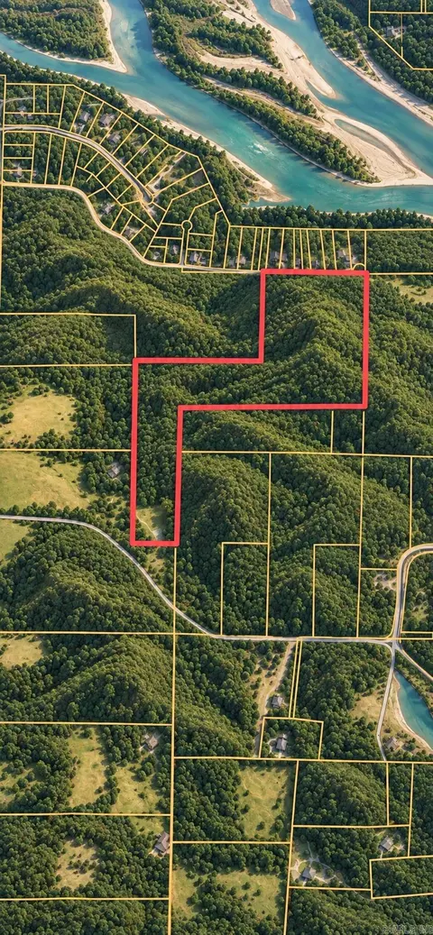 2226 Barrens Loop, Clinton, AR 72031 photo 3