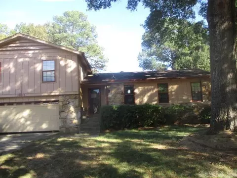 10813 Lionel Dr, Little Rock, AR 72209