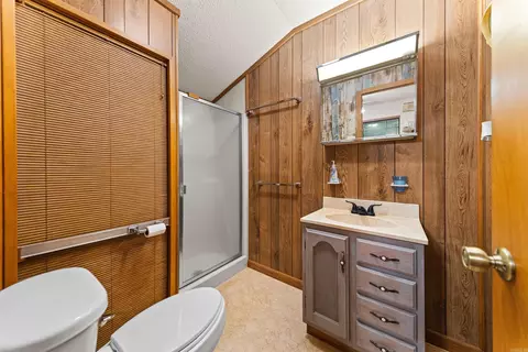 Bath - 3150 Hwy 84, Amity, AR 71921 photo 2 of 2