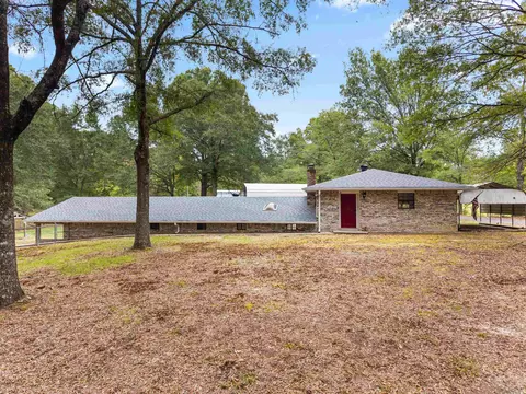 Exterior - 3150 Hwy 84, Amity, AR 71921 photo 3 of 15