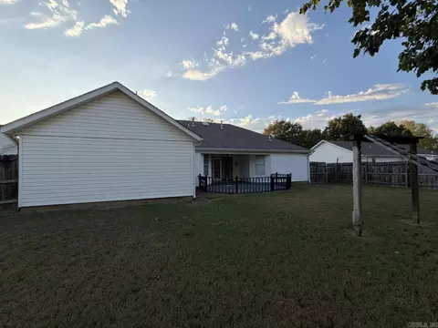 Exterior - 121 Cypress Dr, Trumann, AR 72472 photo 5 of 7