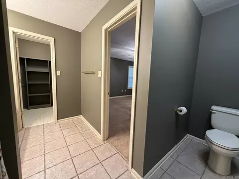 Entry Way - 121 Cypress Dr, Trumann, AR 72472 photo 1 of 2