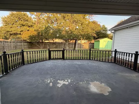 Exterior - 121 Cypress Dr, Trumann, AR 72472 photo 2 of 7