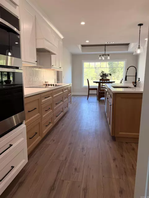Kitchen - 174 Two Mile Ln, Mena, AR 71953 photo 5 of 7
