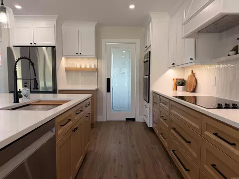 Kitchen - 174 Two Mile Ln, Mena, AR 71953 photo 3 of 7