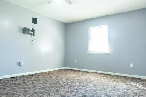 Bedroom - 1005 N Walkers Cor, Scott, AR 72142 photo 5 of 7