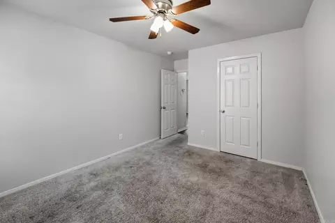 Bedroom - 6057 Orange Valley Cv, Alexander, AR 72002 photo 8 of 9
