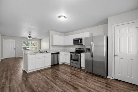 Entry Way - 6057 Orange Valley Cv, Alexander, AR 72002 photo 1 of 2