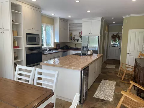 Kitchen - 190 Peregrine, Pine Bluff, AR 71603 photo 3 of 3