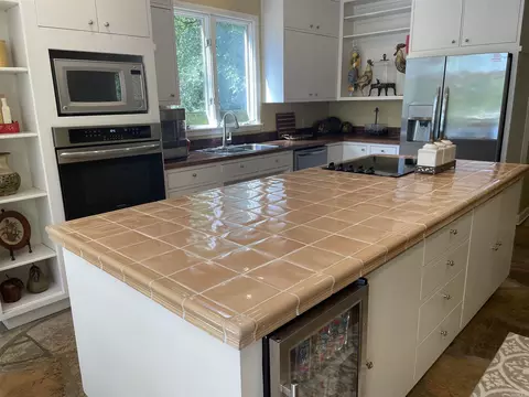Kitchen - 190 Peregrine, Pine Bluff, AR 71603 photo 1 of 3