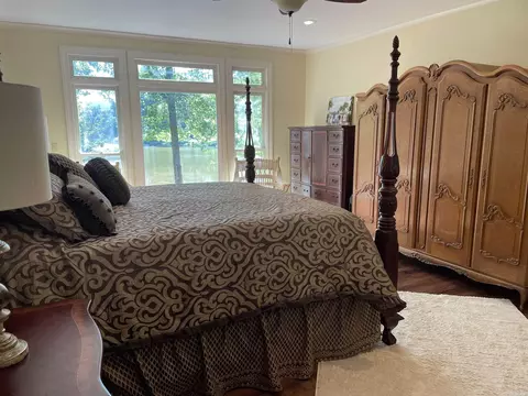 Bedroom - 190 Peregrine, Pine Bluff, AR 71603 photo 2 of 6