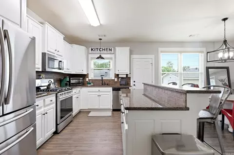 Kitchen - 8 Regents Park, Bryant, AR 72022 photo 4 of 4