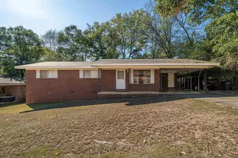 204 Westwood St, Hot Springs, AR 71913