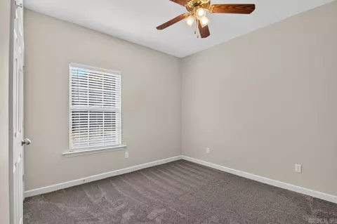 Bedroom - 3208 Drake Dr, Benton, AR 72019 photo 6 of 6