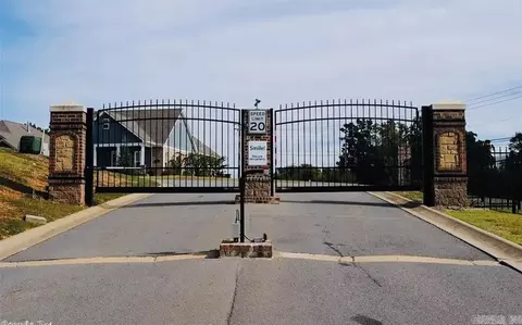 1055 Turnberry Dr, Conway, AR 72034 photo 4