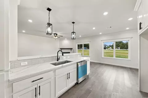 Kitchen - 3326 Mount Tabor Rd, Cabot, AR 72023 photo 5 of 6
