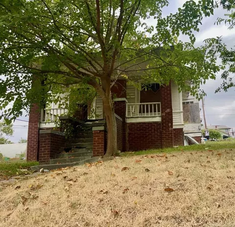2822 Daisy Bates Dr, Little Rock, AR 72204