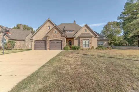 3520 Flemon Rd, Jonesboro, AR 72404