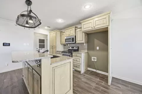 Kitchen - 14 Sooiee Cv, Austin, AR 72007 photo 1 of 2