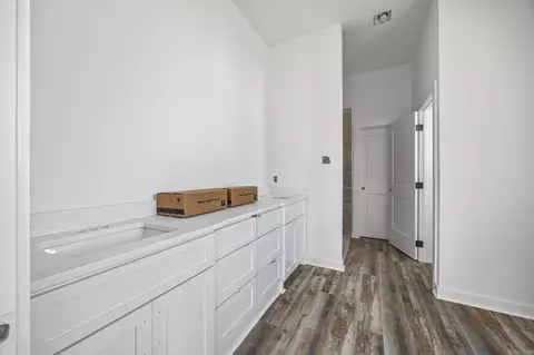 Entry Way - 115 Michael, Beebe, AR 72012 photo 4 of 5