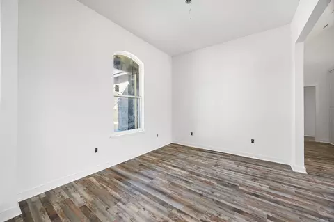 Living - 115 Michael, Beebe, AR 72012 photo 3 of 4