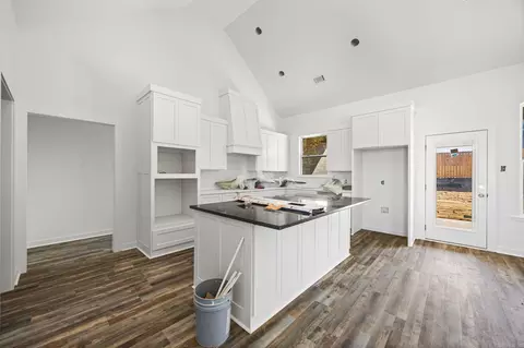 Kitchen - 115 Michael, Beebe, AR 72012 photo 1 of 1