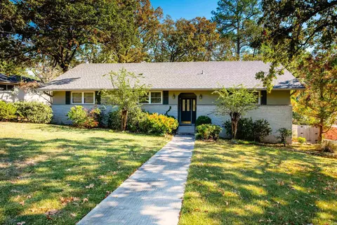 7 Wingate Dr, Little Rock, AR 72205