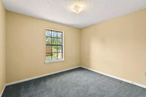 Bedroom - 2817 Bruce St, Conway, AR 72034 photo 5 of 6