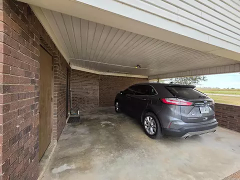 Exterior - 1708 N Highway 33, Augusta, AR 72006 photo 5 of 14