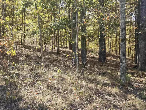 3251 Ohio Dr, Hot Springs, AR 71913