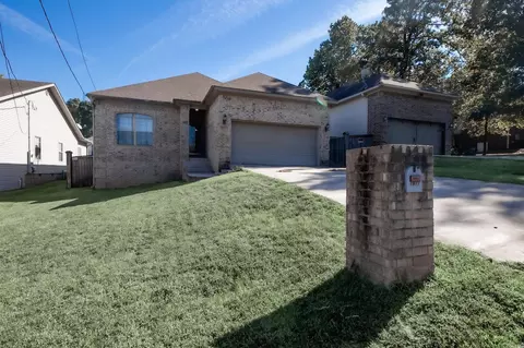 1911 Perry St, Little Rock, AR 72205