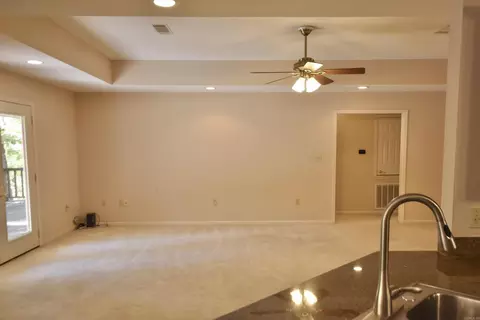 Living - 1708 Riverview Dr, Malvern, AR 72104 photo 1 of 6