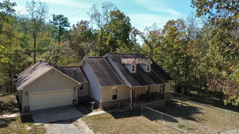 Exterior - 1708 Riverview Dr, Malvern, AR 72104 photo 14 of 15