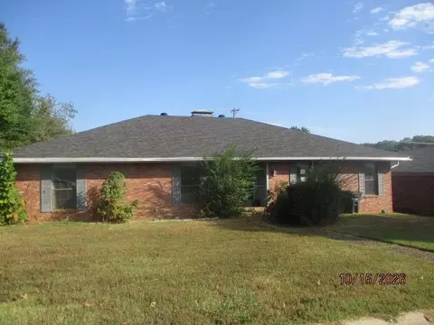 802 Grosvenor Dr, Sherwood, AR 72120
