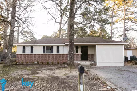 3905 Pine Cone Dr, Little Rock, AR 72209