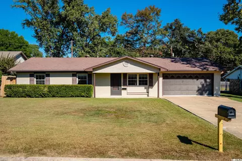 109 Shady Grove Ln, Sherwood, AR 72120