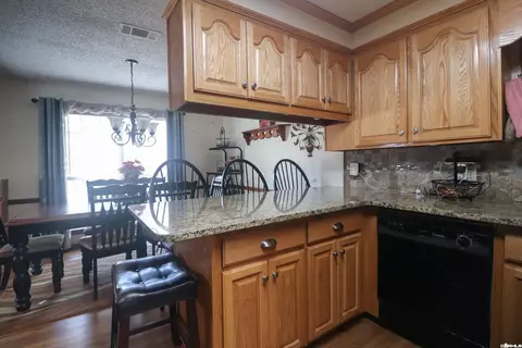 Kitchen - 1 Buckshot Cv, Pine Bluff, AR 71603 photo 1 of 5