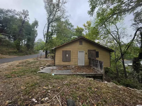 111 Shadow Ter, Hot Springs, AR 71901