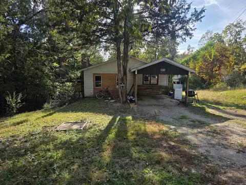 92 S Summit Ridge Dr, Williford, AR 72482