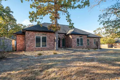 2534 Marion Anderson Rd, Hot Springs, AR 71913