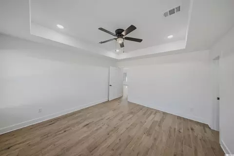 Bedroom - 149 Coal Mountain Rd, El Paso, AR 72045 photo 2 of 6