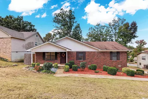 506 Parkway Place Dr, Little Rock, AR 72211
