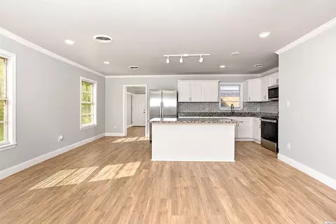Living - 1200 W 34, Pine Bluff, AR 71603 photo 4 of 5