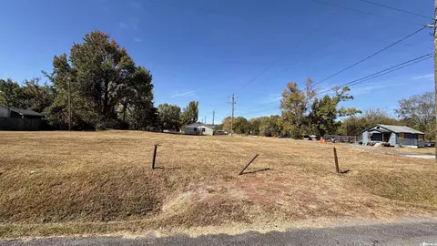 000 W 6th Ave, Pine Bluff, AR 71601 photo 2