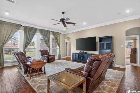 Living - 4800 Trinity Xing, Conway, AR 72034 photo 1 of 3